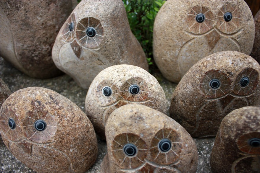 Owl stones