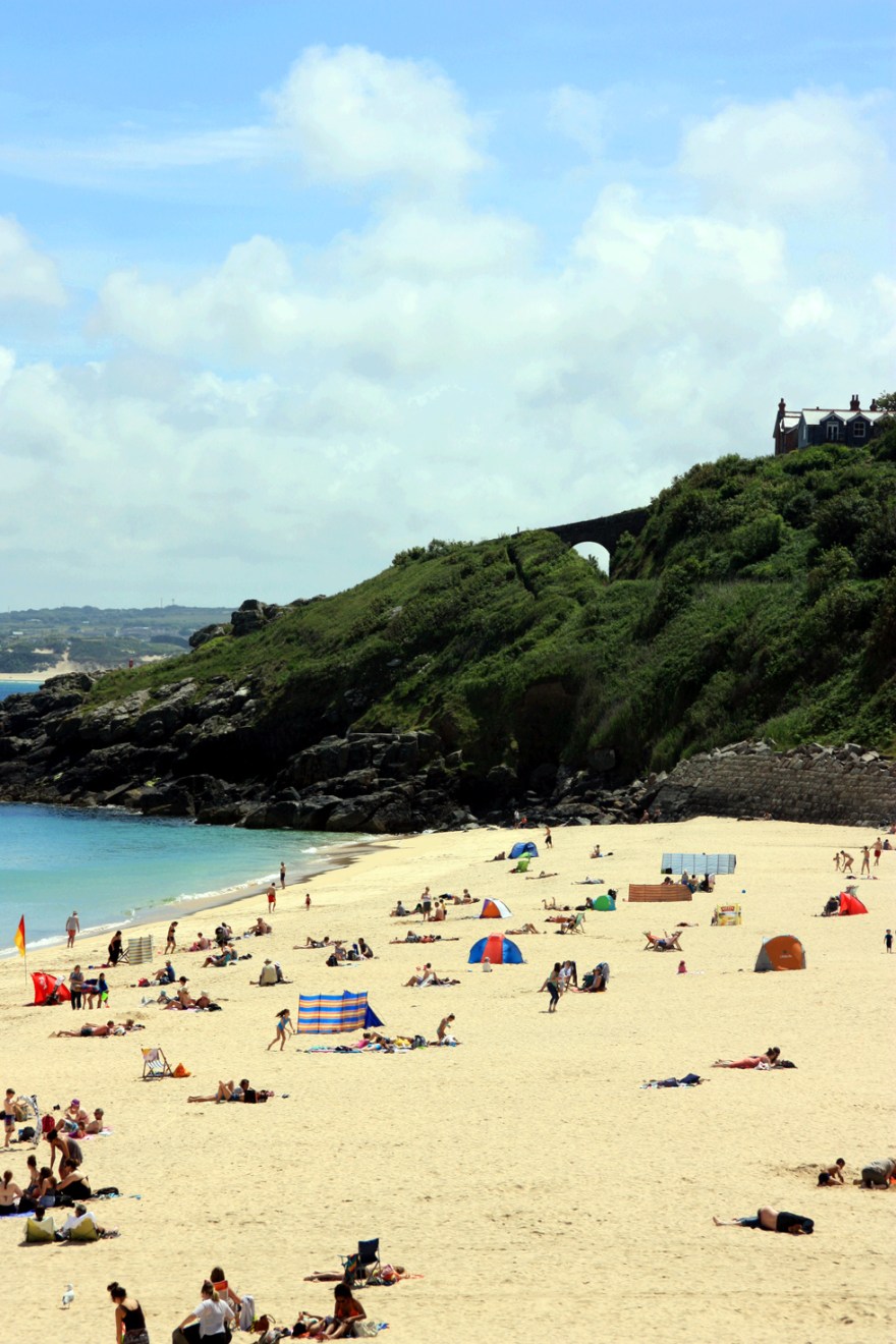 See the railway bridge?